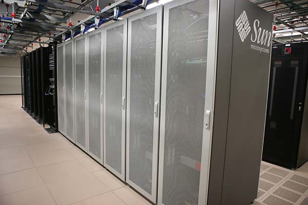 Data Room Server