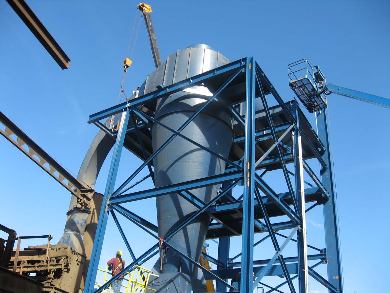 Top of cyclone separator